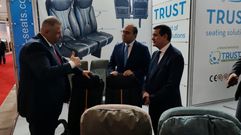 Trust-Seats BusWorld 16